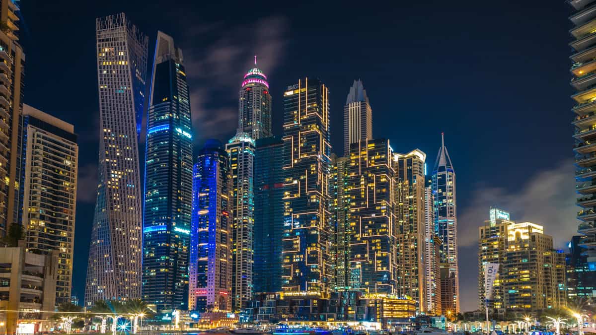 Dubai Emiratos Árabes Unidos noche