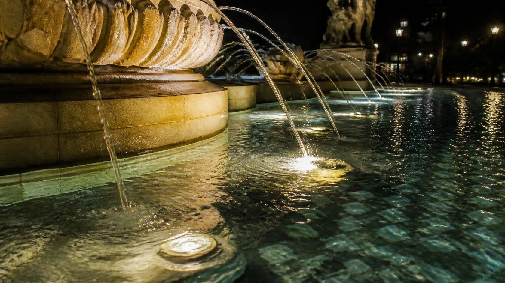 underwater lights